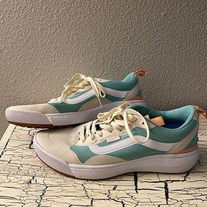 Vans Ultra Range Women’s 8.5